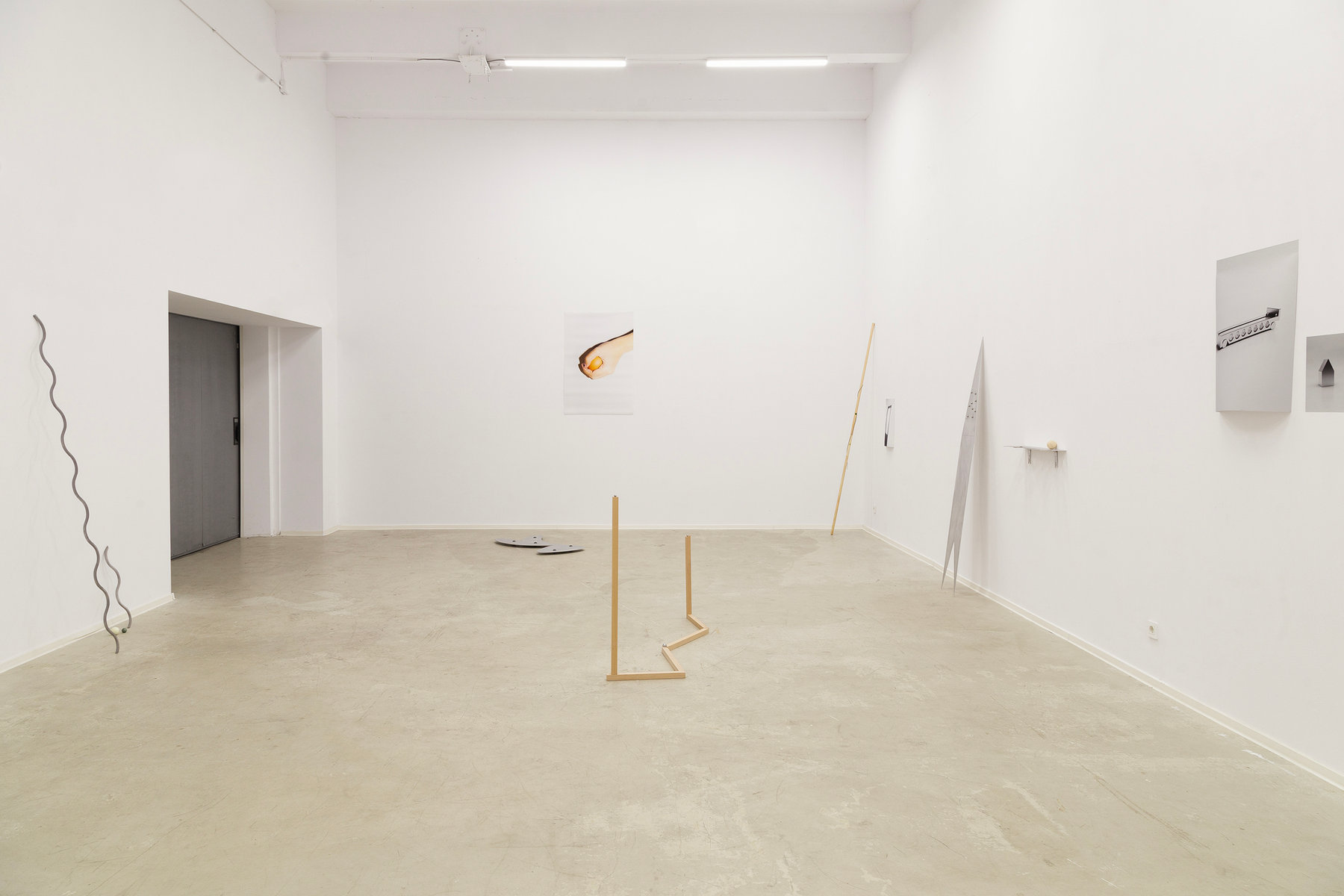 Casa Scânteii — Records on Imminent Things — installation view 1