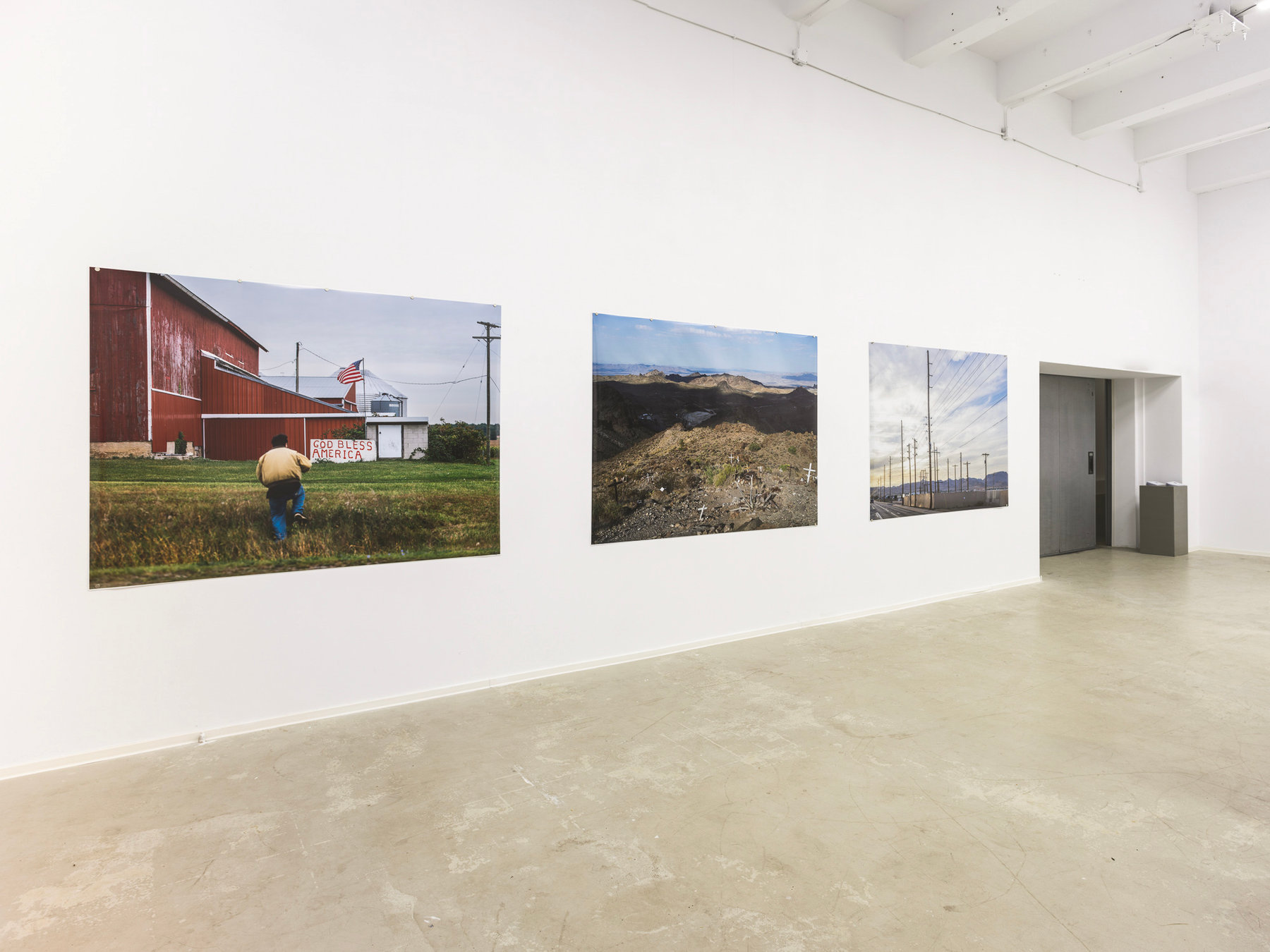 Casa Scânteii — They Americans — installation view 3