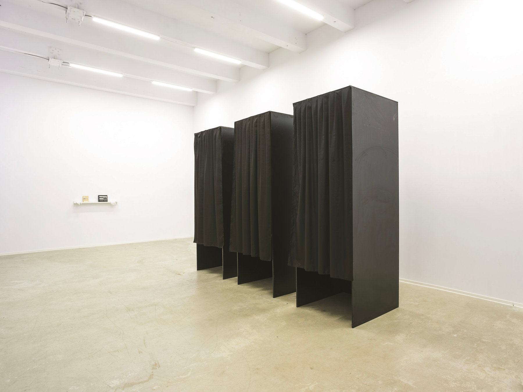 Casa Scânteii — They Americans — installation view 4