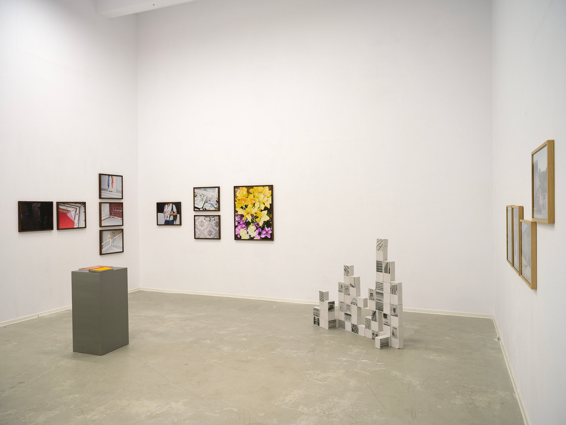 Casa Scânteii — Return to Sender — installation view 5