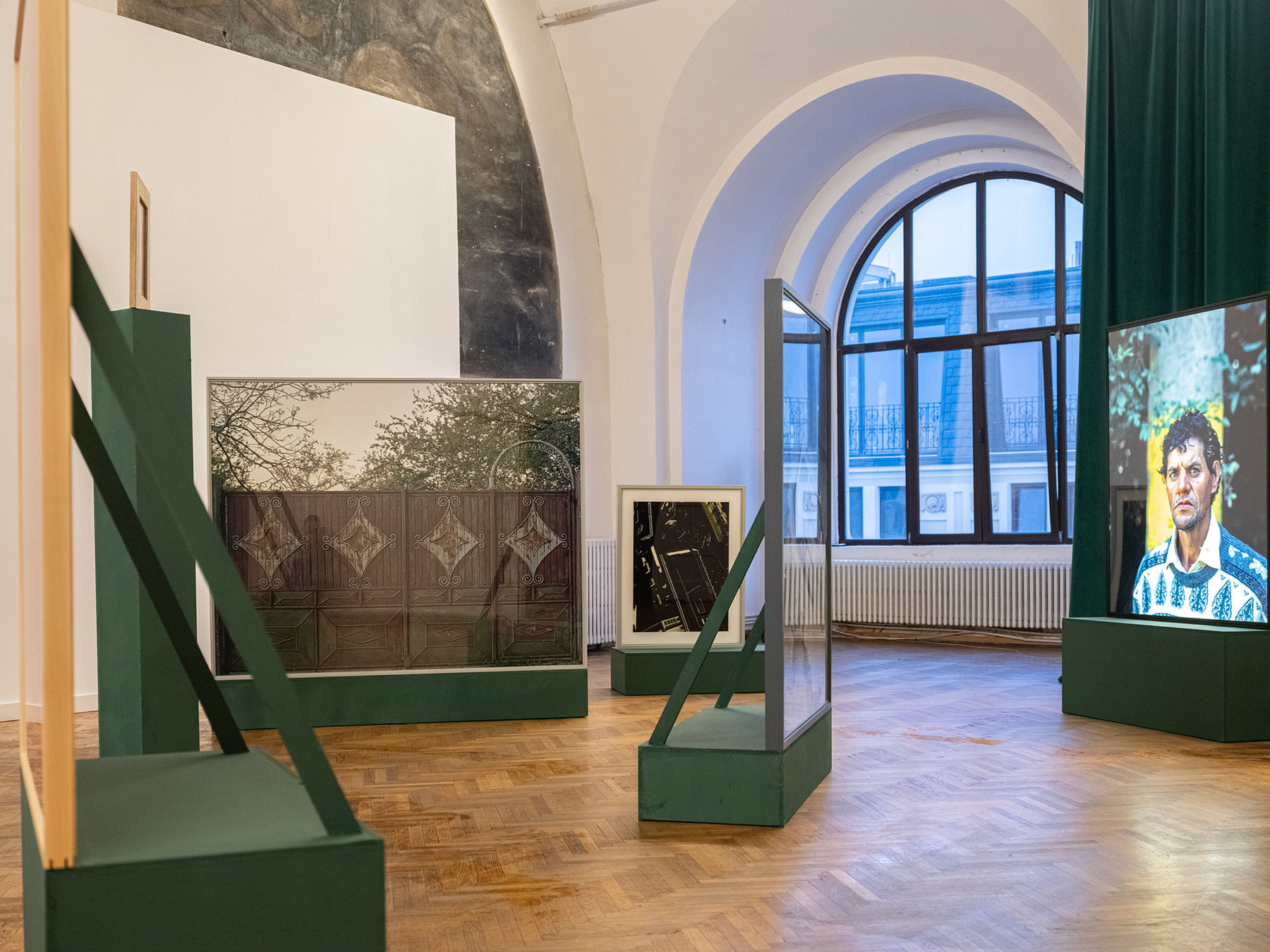 Palatul Universul — Ways of Recalling — installation view 6