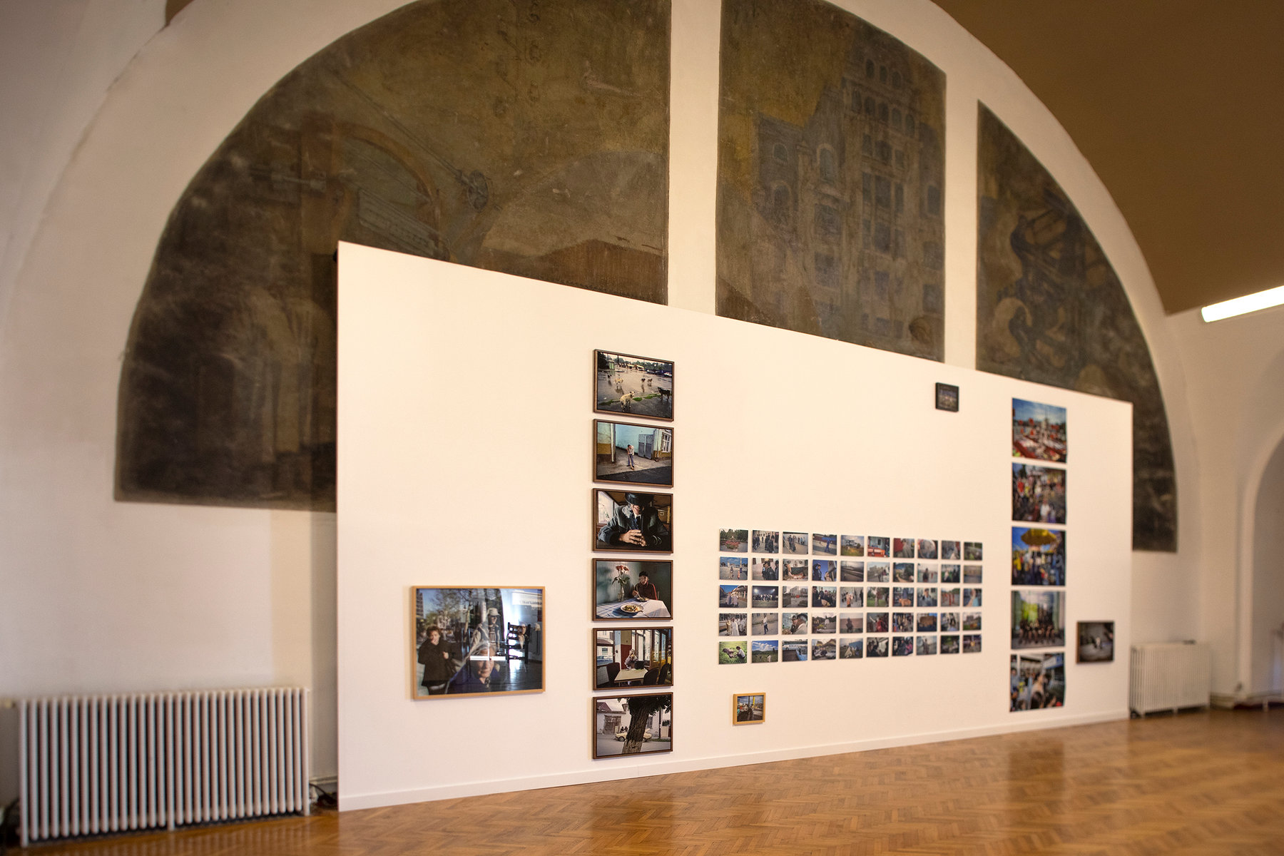 Palatul Universul — Drum Bun — installation view 2